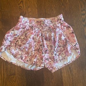 Lululemon tracker short 4” inseam